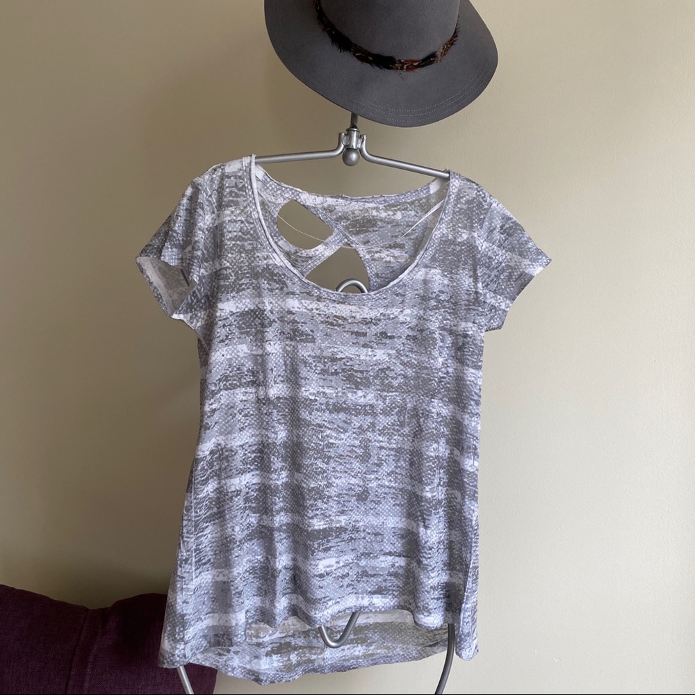 Calvin Klein Snake Print Performance T-Shirt - image 1